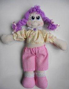 BONECA LAURITA